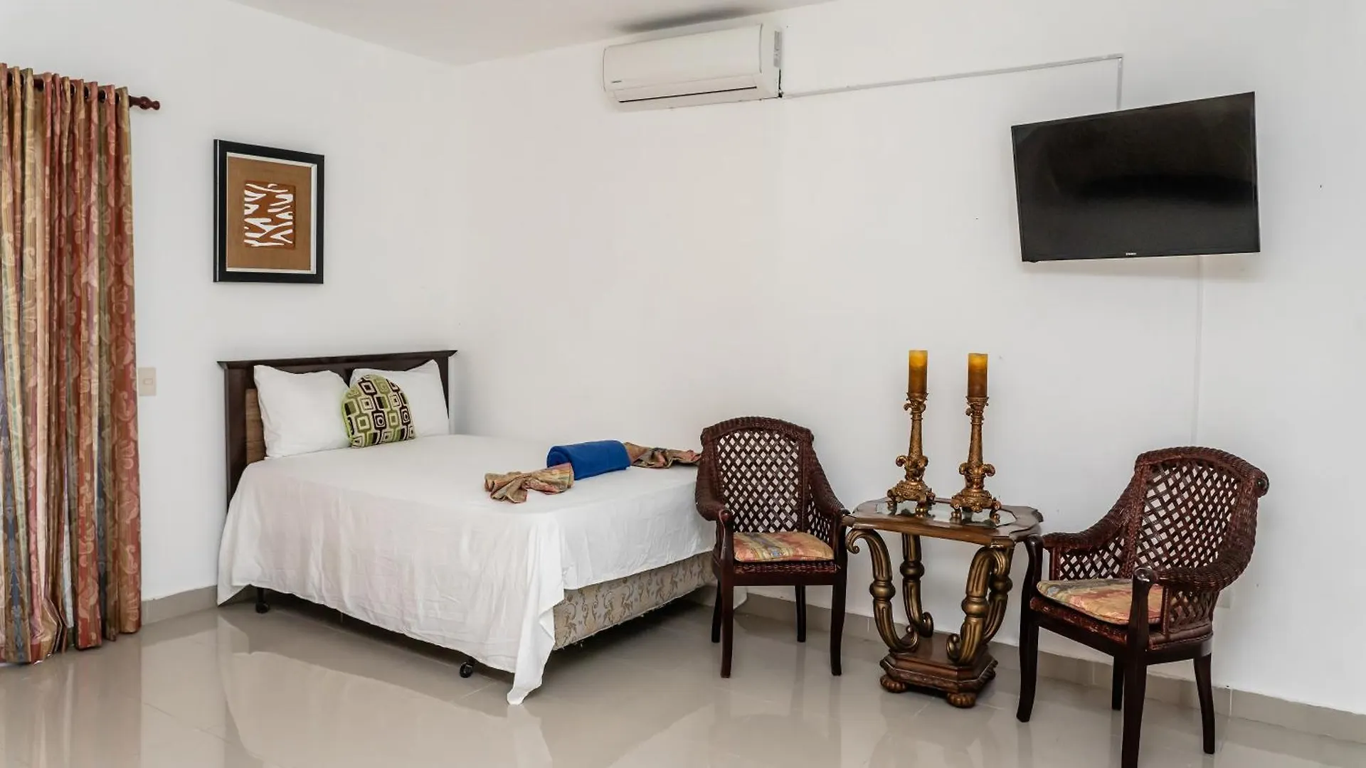 Hotel Cataleya بافارو 3*,